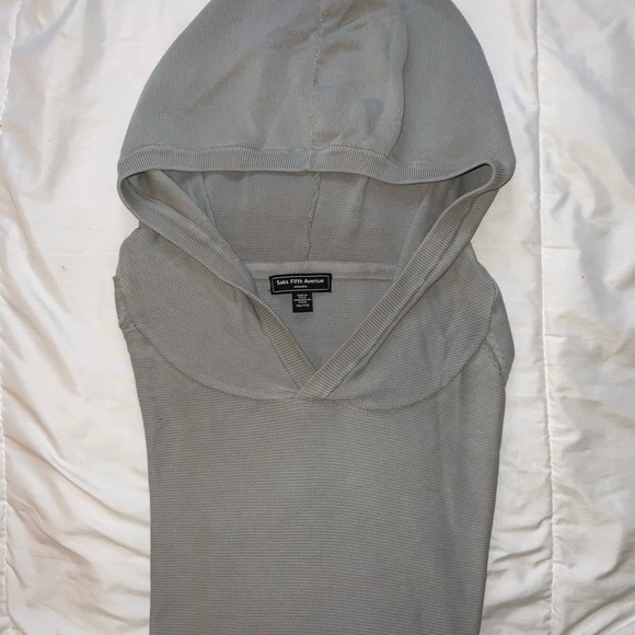 Sam's Fifth Avenue, made in Italy, is 100% Cotton, shirt with hood. - Picture 4 of 5
